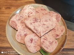 梅林午餐肉-白乐天毛肚火锅馆(解放碑店)