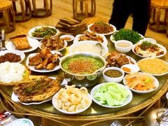 -岩保农家乐