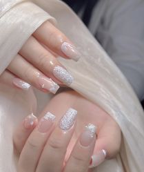 -桃色美甲沙龙