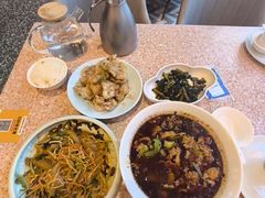 -红樱桃·欢乐餐厅(太原里店)