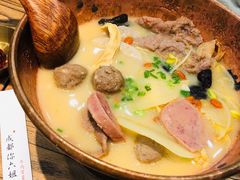 -成都你六姐·牛肉冒菜(上海环宇荟店)