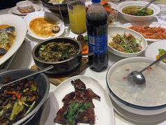 -沪华海鲜大酒楼(南汇店)