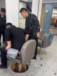 -时尚芭莎美发美甲沙龙