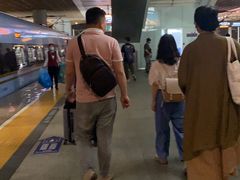 -hotwind热风(中贸广场店)