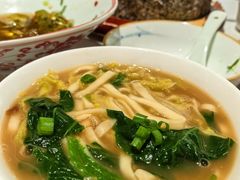 特色炝锅面-山东宾馆·齐鲁苑餐厅