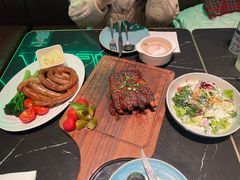 -DEEP·美式餐吧(五棵松华熙LIVE店)