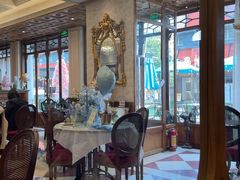 -秘密旅行Bonjour(黑金冠 江南西店)
