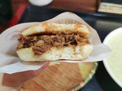 牛肉烧饼（多肉）-穆得·老周家牛肉烧饼(普利街店)