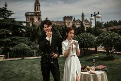 -光阴的故事婚纱摄影(苏州店)