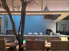 -蜜桃餐厅·伴山(湖滨商业街店)