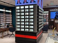 -LensCrafters亮视点(东方新天地店)