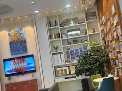 -牙易美口腔(圣堂店)