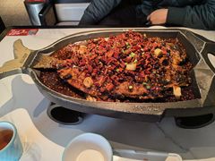 -江边城外烤全鱼(世茂广场店)