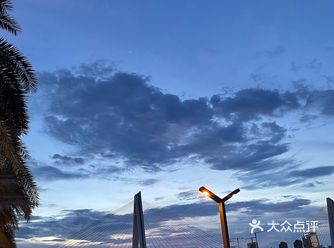 当地必打卡：海口外滩 海风，日落，咖啡…海口最美的风