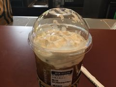 -星巴克(迪士尼小镇店)