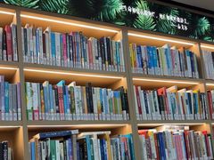 -曹家渡街道图书馆