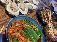 -蚝堡海鲜·威海菜·海肠捞饭·烧烤·亚洲吃蚝公司(幸福门店)