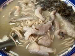 招牌黄鱼面-明呈黄鱼面馆(斜土路店)