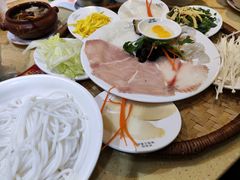 过桥米线状元套餐-桥香园云南过桥米线(金马碧鸡店)