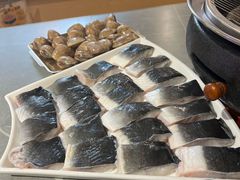 -围炉肉舍丹东海鲜烤肉·烤活鳗(步行街店)