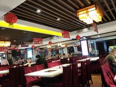 大堂-潮泰牛肉火锅 · 创于1992年(车公庙店)