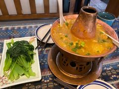 -蜗牛小馆醉乡民谣云南菜(惠新西里店)