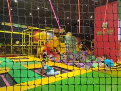 -蹦蹦跳跳(新奥购物中心店)