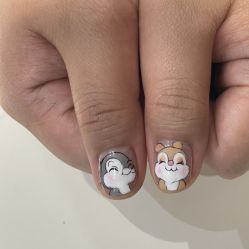 -悦指间美甲美睫
