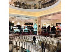 -The Diamond Jubilee Tea Salon at Fortnum & Mason