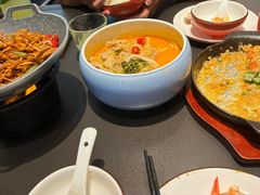 酸汤牛肉-聚鑫阁江浙菜·非遗传承技艺(金汇龙湖天街店)
