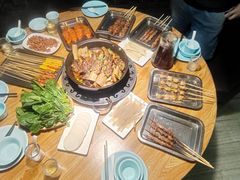 -茸梅路右拐龙虾-农家菜(松江店)