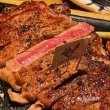 魔都探店🥩美式复古牛排馆也太有氛围感了