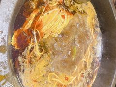 -石锅苗苗鱼(武汉首店)