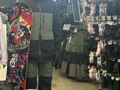 -迪卡侬(大英山店)