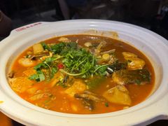-魏铭鱼头捞饭(晋阳路店)