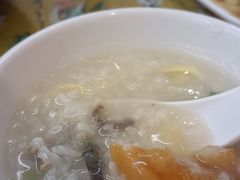 -芳姨广东砂锅粥(张庄路店)