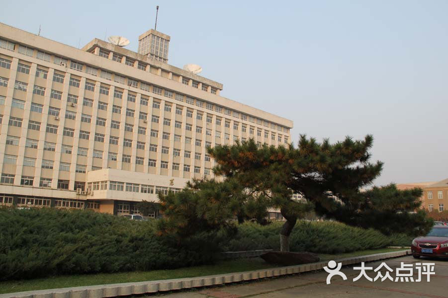 吕梁山辽宁大学图片