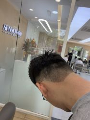 -首脑美发沙龙