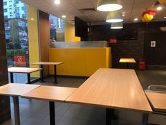 大堂-麦当劳(金稻田路餐)