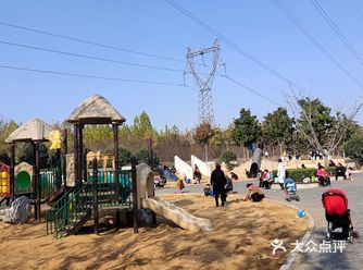 遛娃好去处！免费开放！环境优美