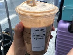 -星巴克(上海虹桥站2A检票口)