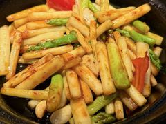 吱吱鲜芦笋-朴墅(西湖青芝坞店·杭帮菜·家宴.14年的店)