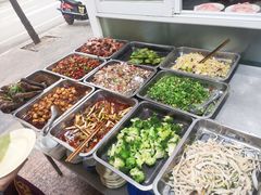 自助取餐区-雨田饭店