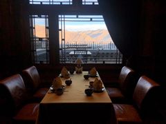 餐厅看布宫-松赞拉萨林卡酒店