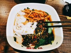 -双燕楼·手工馄饨·汤面小吃(世纪汇店)