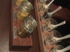 餐前包-恰餐厅及酒吧 CHAR Bar & Grill (北京丽都皇冠假日店)