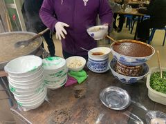 -老字号贾家肉丸糊辣汤(光明巷店)