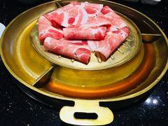 澳洲极品肥牛-猪啊牛呀羊啊铜盘烤肉(正大广场店)