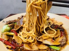 -方铲铲·成都板凳面(滨江银泰店)