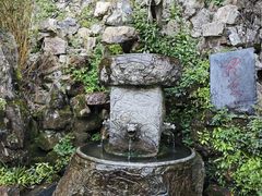-滴水洞景区